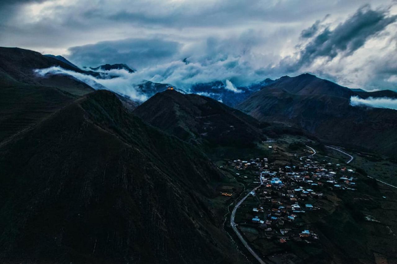 Maia'S Guest House Gergeti Kazbegi Exterior photo