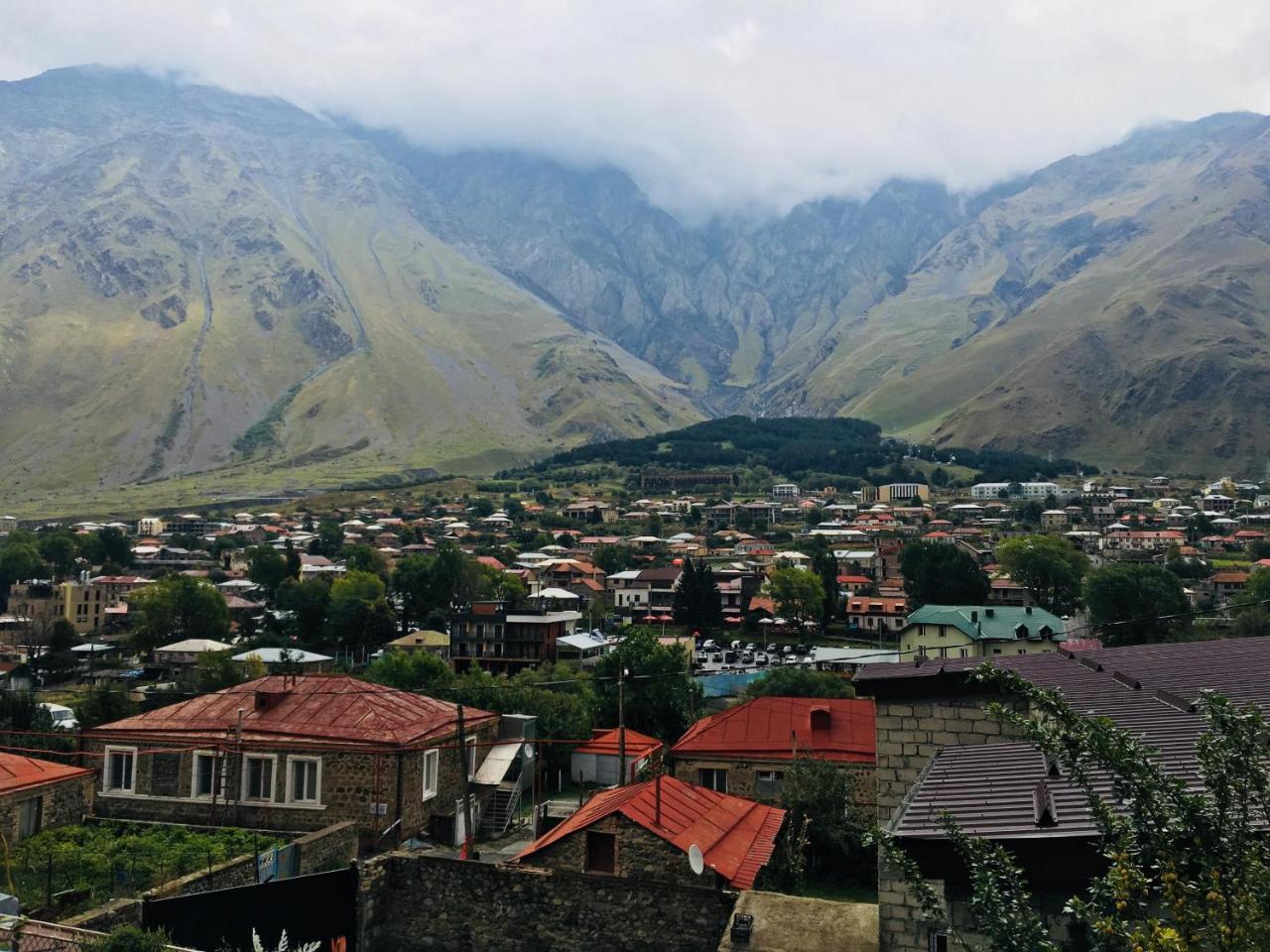 Maia'S Guest House Gergeti Kazbegi Exterior photo
